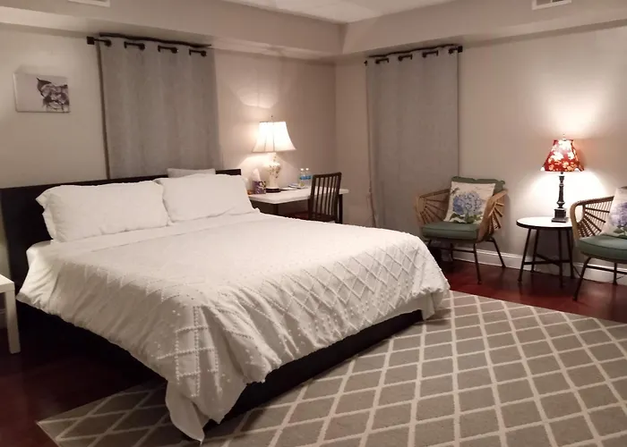 Fairmount House Free Street Parking Quiet Spacious